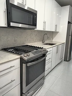 Rented by Keller Williams NYC | media 41