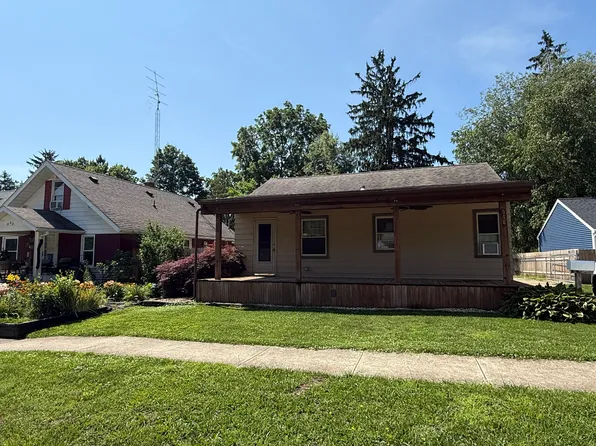 546 1st Ct, Niles, MI 49120
