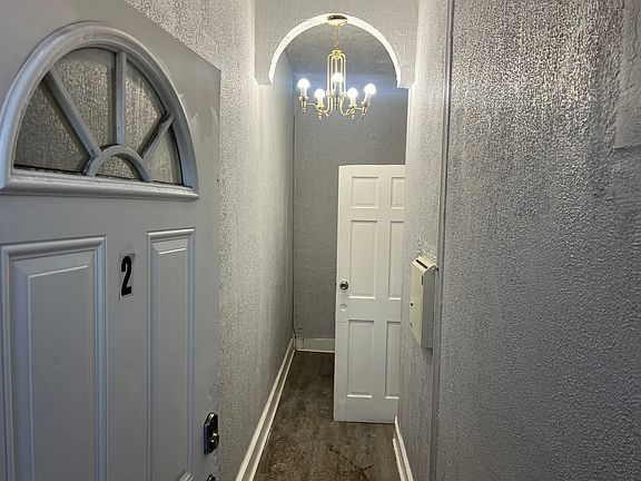 2nd image of 257X McCulloh St #2