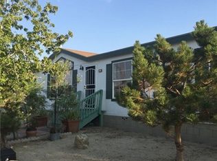 777 Luna Rd, Pinon Hills, CA 92372