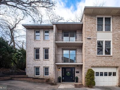2134 Military Rd, Arlington, VA, 22207