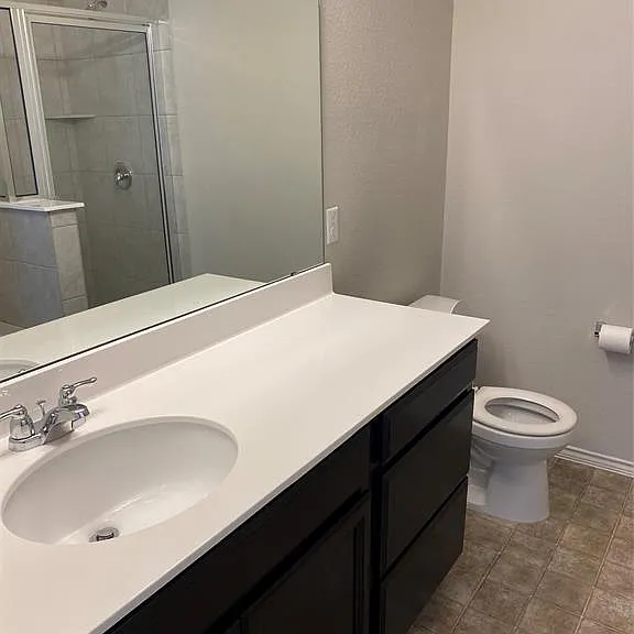 352 Martha Dr — Photo 9