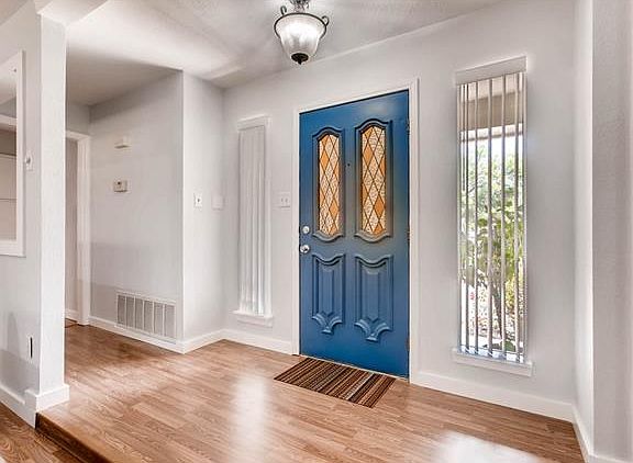 4th image of 704 Greenwich Pl