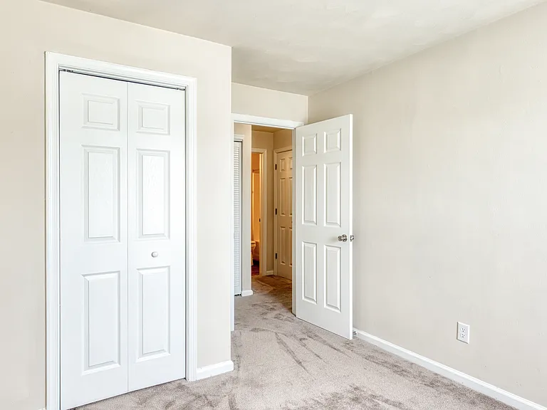 North Beach Apartments — Photo 55