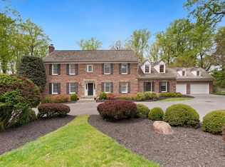 9704 Kendale Rd, Potomac, MD 20854