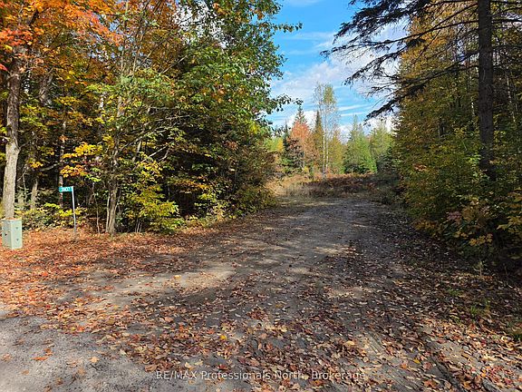 4th image of 3907 Stisted Rd S