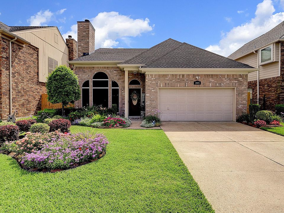 1st image of 2005 Tipperary Dr