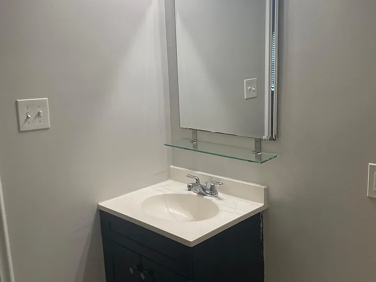 2nd Floor - Bathroom 1