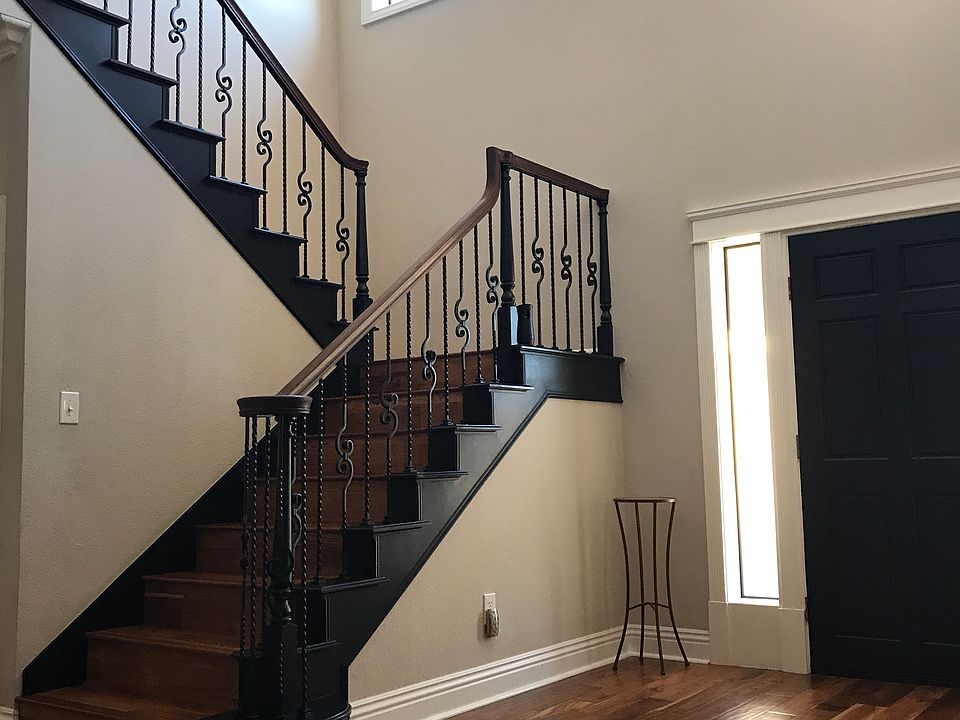 2nd image of 1999 Cherrywood St
