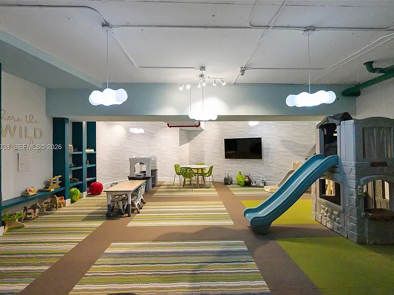 900 Biscayne Blvd #909 — Photo 43