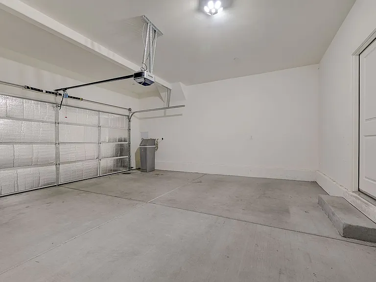 4153 Lunar Canyon Ave — Photo 28