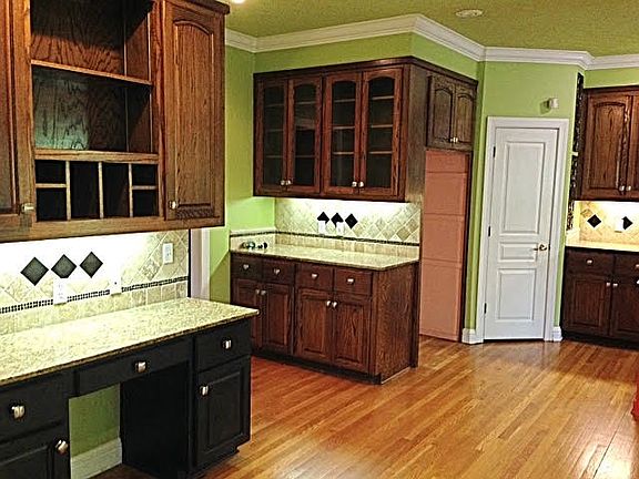 4th image of 178 Stoney Creek Dr