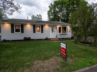 1352 Ocean Ave, Beachwood, NJ 08722