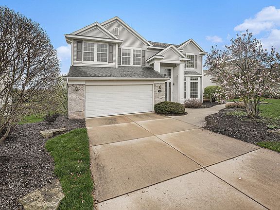 3rd image of 580 Hartfield Dr SE