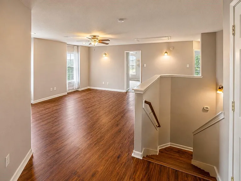 9607 Memorial Crossing Ct — Photo 7