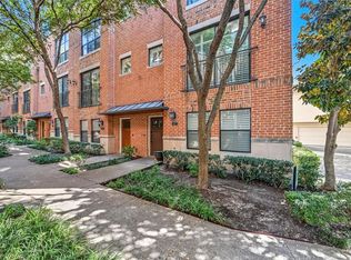2411 N Hall St APT 8, Dallas, TX 75204