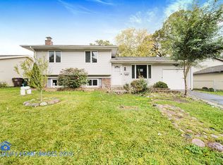 5155 167th St, Oak Forest, IL 60452