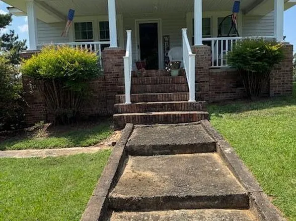 285 White St, Parrish, AL 35580