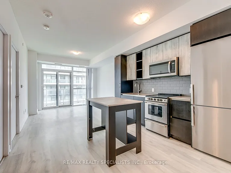 251 Manitoba St #914 — Photo 18