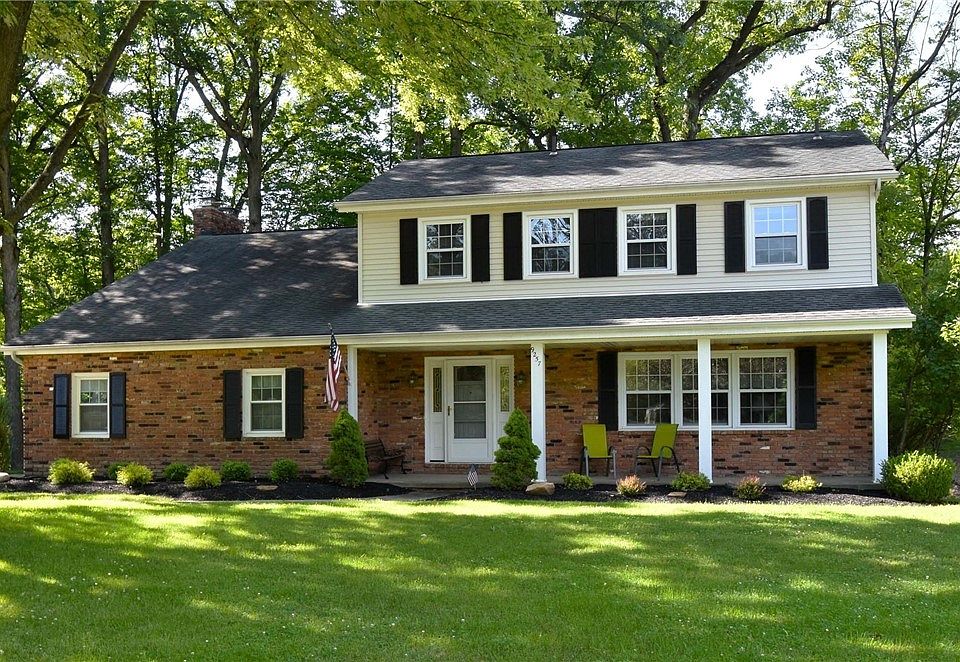 1st image of 9257 Meadow Ln