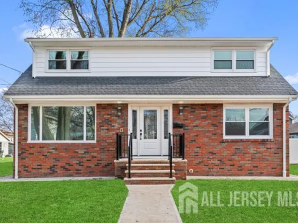 124 Dunbar Ave, Fords, NJ 08863