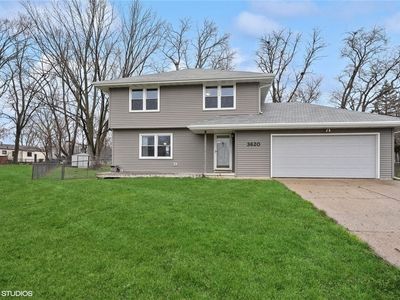 3620 E 40th St, Des Moines, IA, 50317