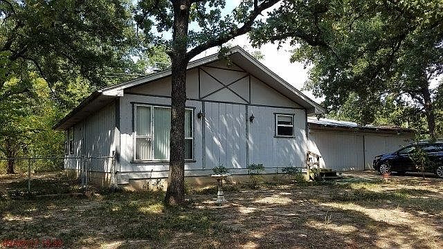 1st image of 134 Forrest Oaks Dr