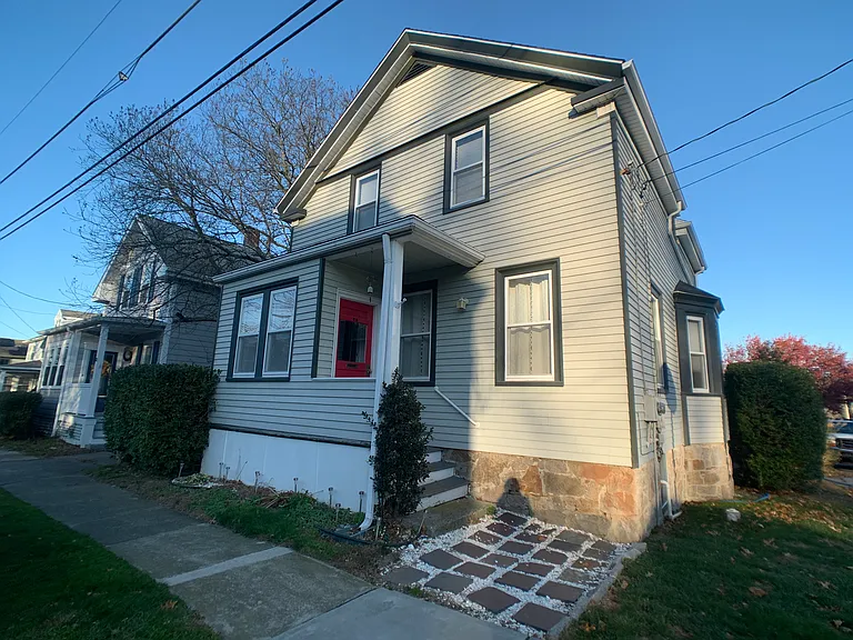 64 Roseneath Ave — Photo 23