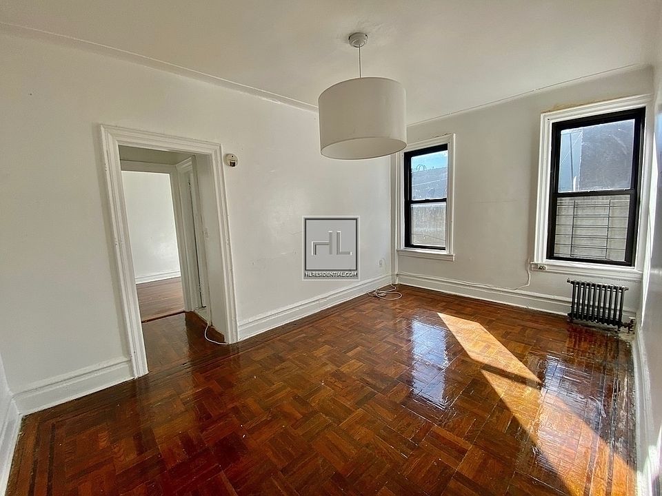 2nd image of 874 43rd St #B3d