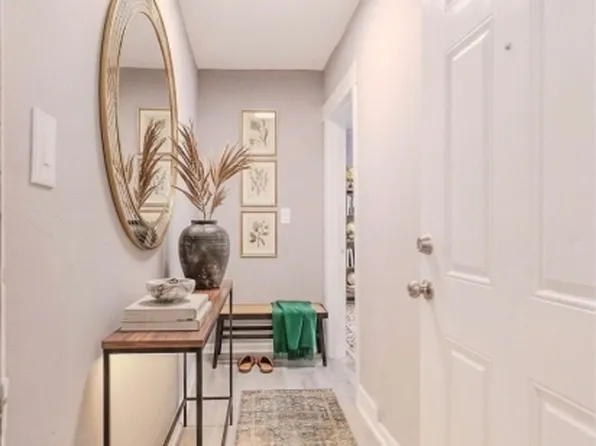 21 Mitchell Pl, Newark, NJ 07114