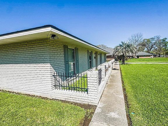 2nd image of 10517 Buxton Rd