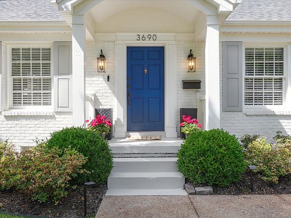 2nd image of 3690 Highland Park Pl