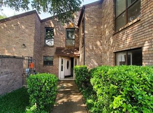 3461 Courtyard Cir, Farmers Branch, TX 75234