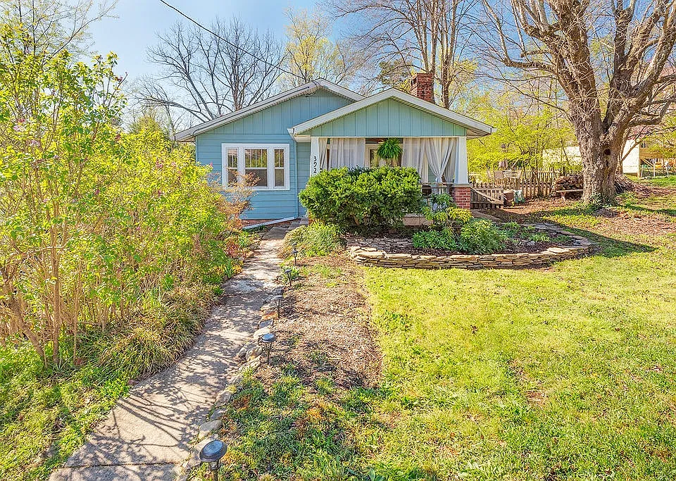 392 Sulphur Springs Rd