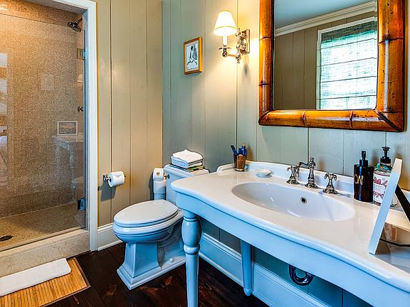 5th image of 98 Mitchell Ln
