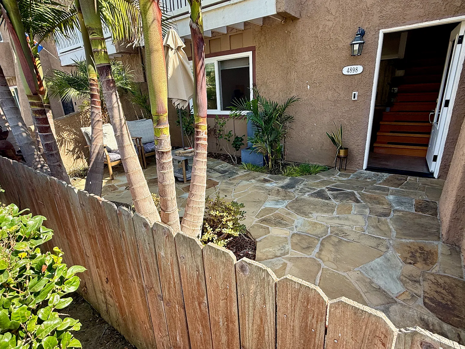 3 bed, 2.5 bath, 1290 sqft, $4,000 — Photo 1
