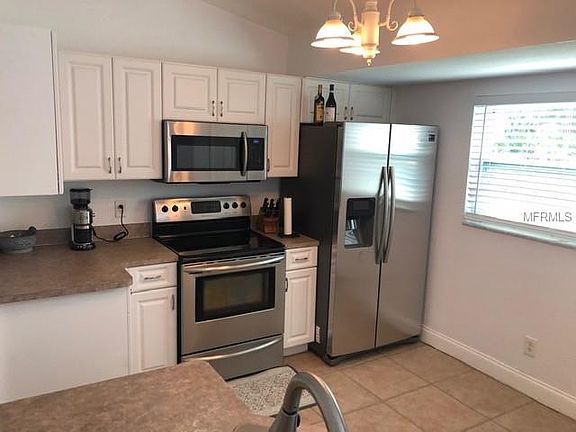 3rd image of 2461 Sheila Ln