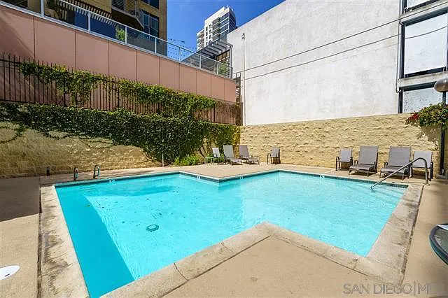 1333 8th Ave #206 — Photo 9