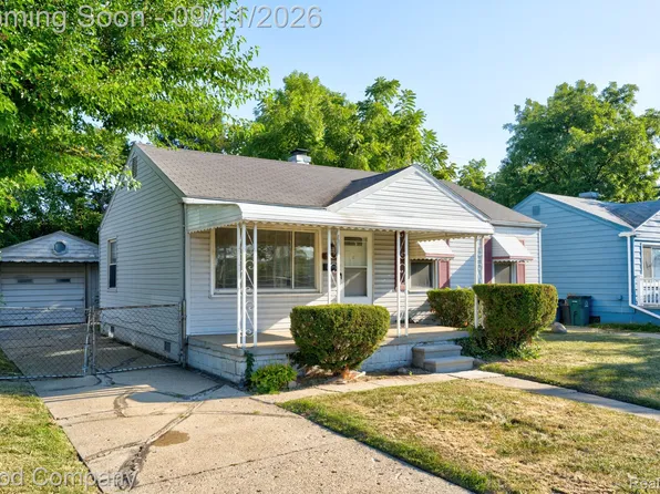 561 E Bennett Ave, Ferndale, MI 48220