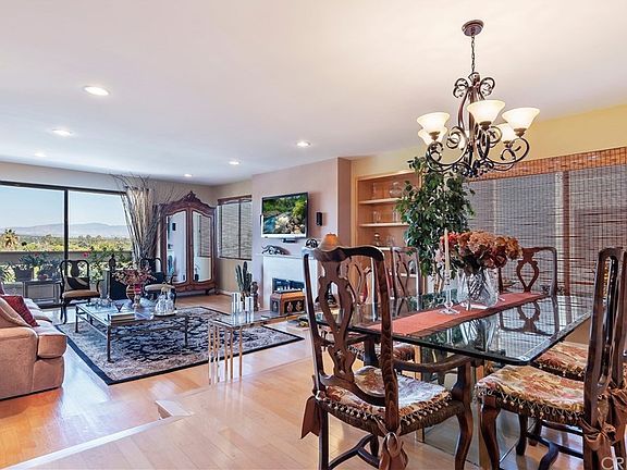 4th image of 17140 Burbank Blvd Unit 308