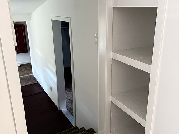 2nd image of 105 Covey Rd