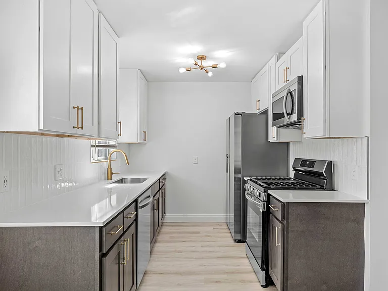 Gourmet Kitchen