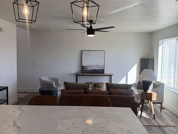 4th image of 2963 Eleanor Ct
