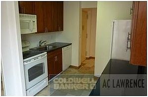 4th image of 360 W 30th St