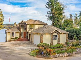 6183 Point Glover Ln E, Port Orchard, WA 98366