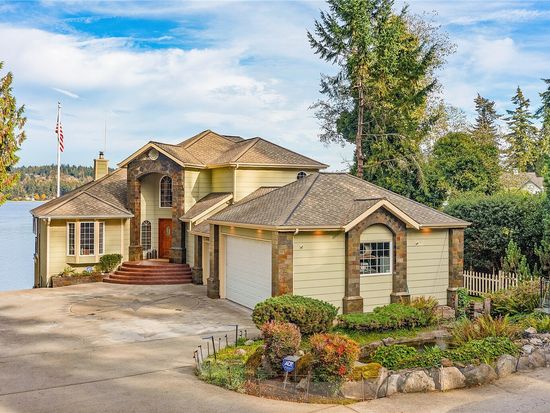 6183 Point Glover Lane E, Port Orchard, WA 98366