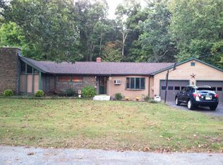 32 Pine Ridge Dr, Andover, CT 06232