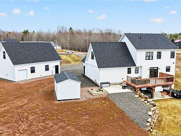 5th image of 359 Dover Rd