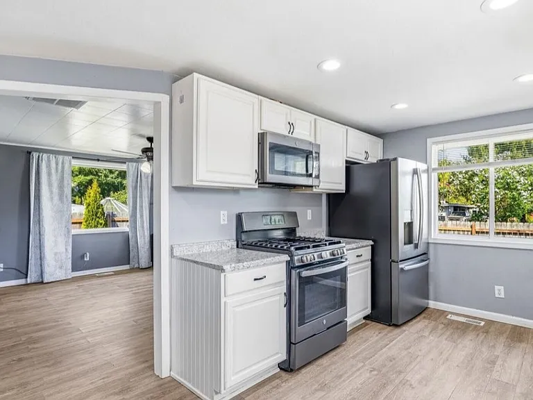 113 S Gardner Rd #A — Photo 6
