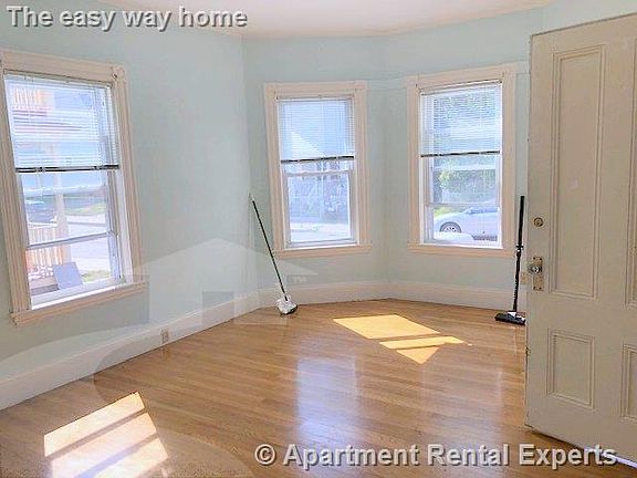 5th image of 20 Claremon St #1